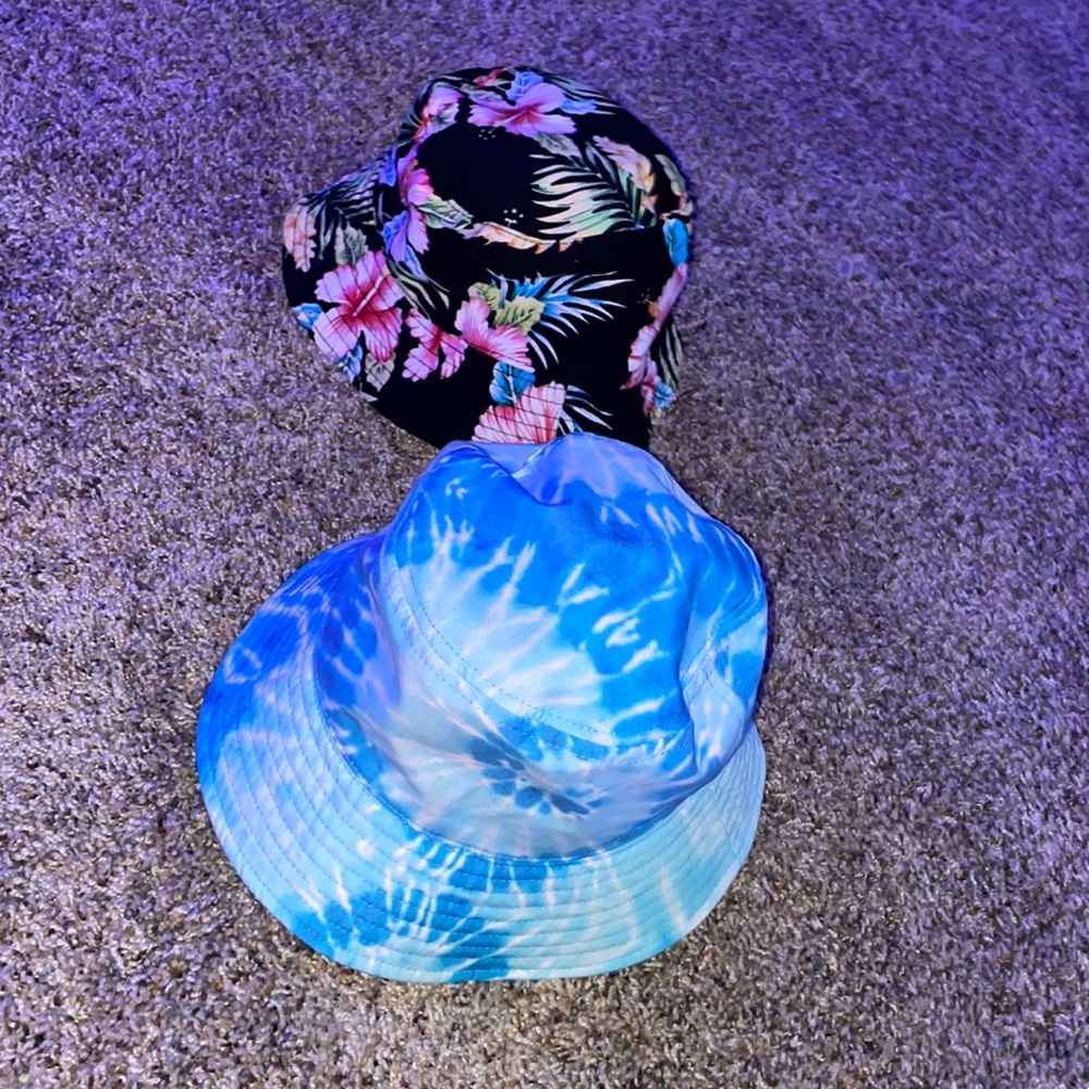 Bucket hats